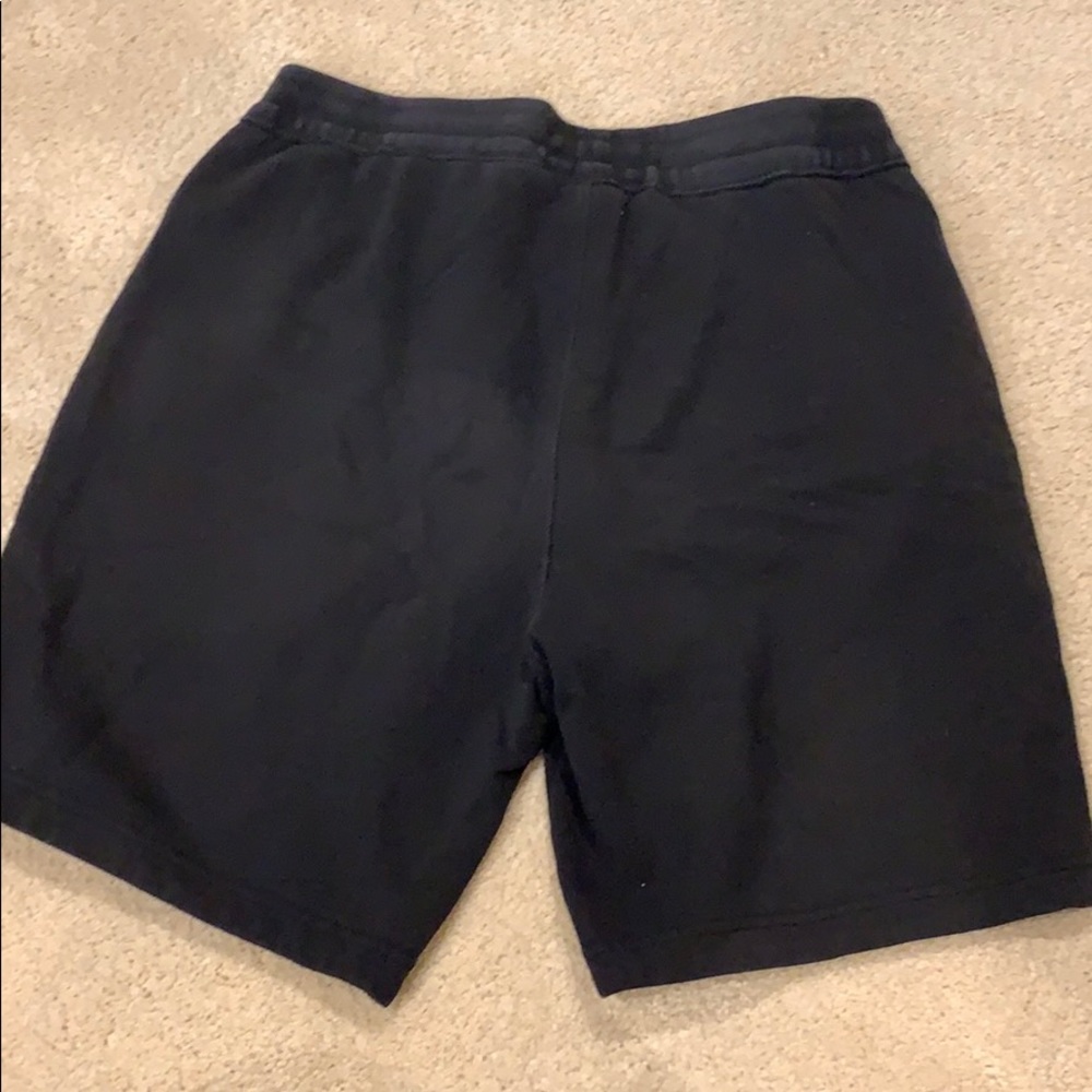 Black Abercrombie & Fitch shorts - Picture 6 of 6